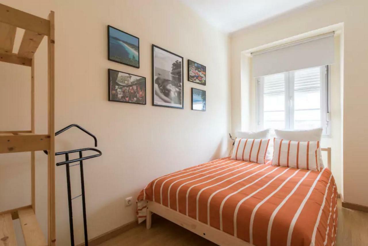 Photographer's House In Graca * Lissabon